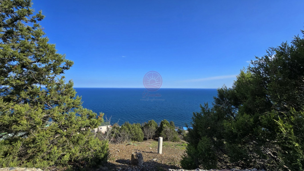 купить земельный участок 31 сотка в Алуште